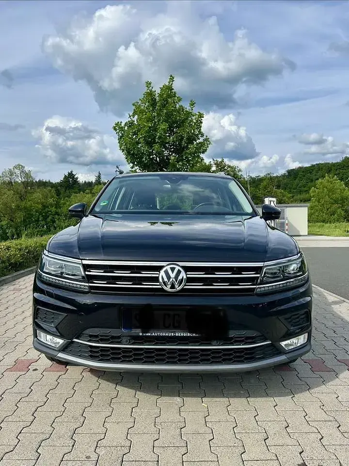 Gebraucht VW Tiguan Highline 179 PS (131 kW) 2017 Schwarz SUV