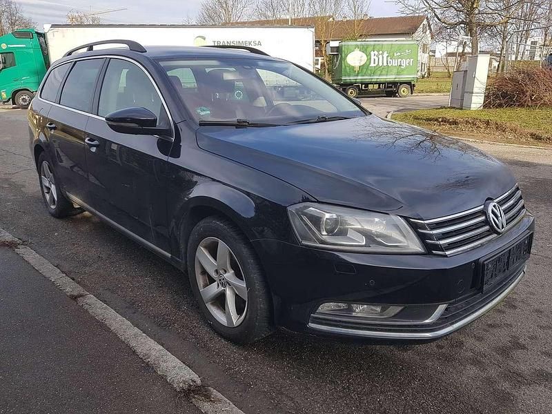 Gebraucht VW Passat Comfortline 177 PS (130 kW) 2013 Schwarz Kombi