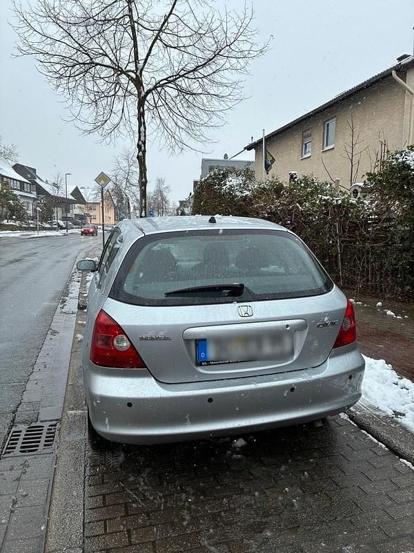 Gebraucht Honda Civic 110 PS (80 kW) 2003 Silber Kleinwagen