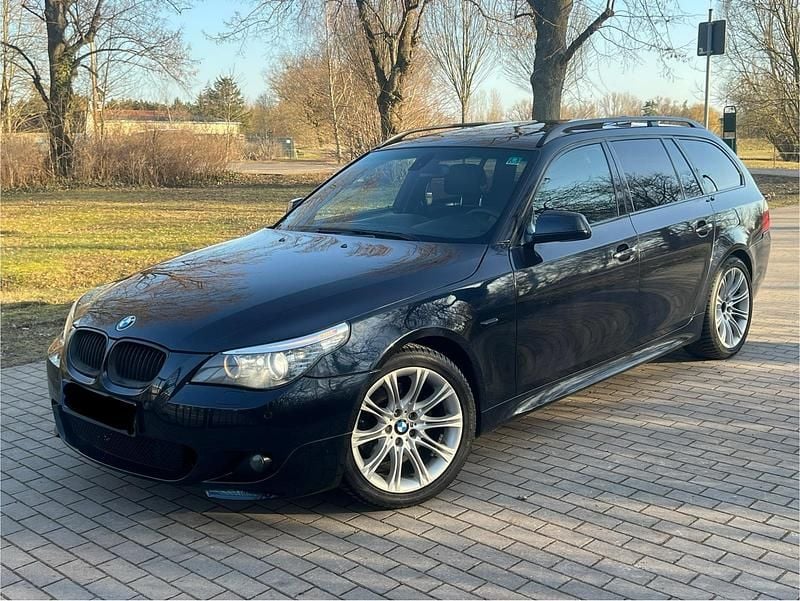 Gebraucht BMW 530 Shadowline 235 PS (172 kW) 2008 Schwarz Kombi