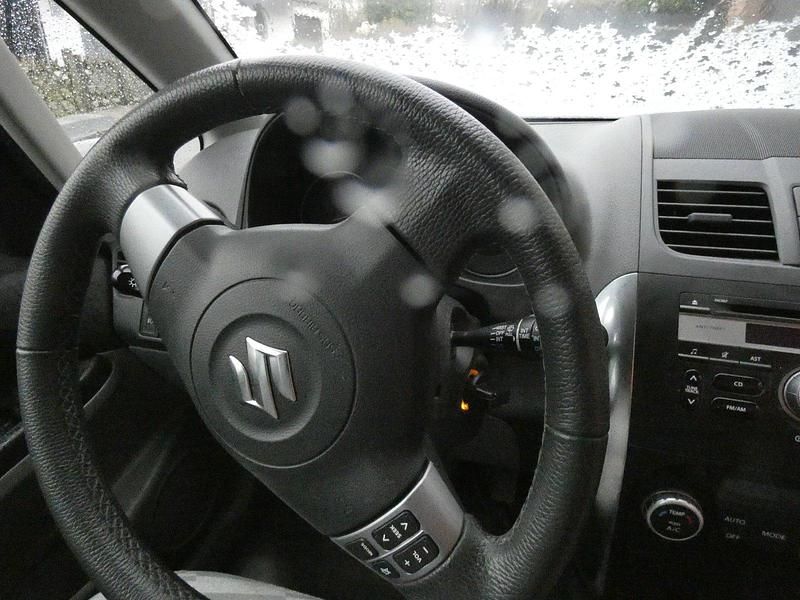 Gebraucht Suzuki SX4 109 PS (80 kW) 2009 Silber Limousine