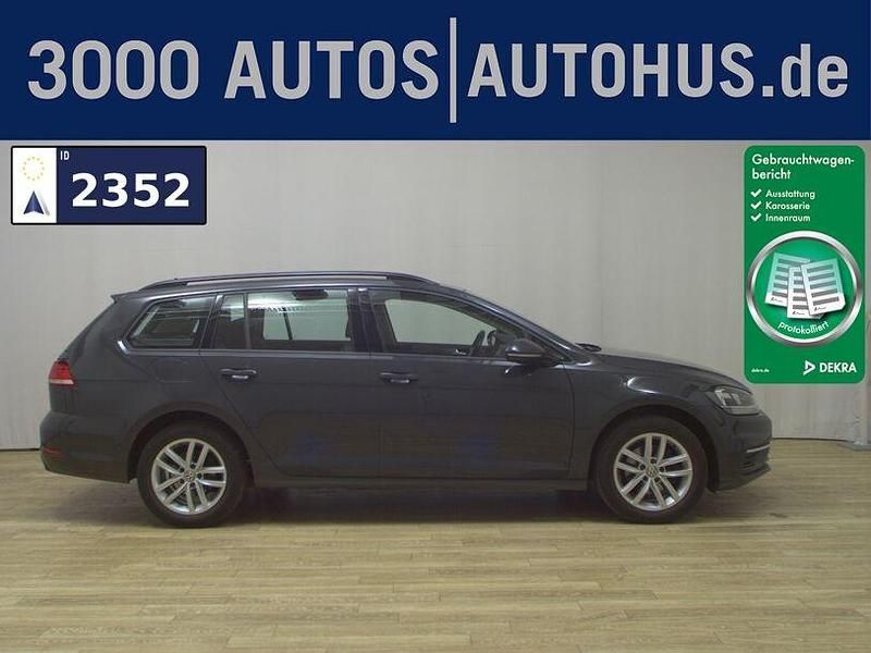 Grau Gebraucht 2018 VW Golf VII Comfortline Kombi | 7.580 € (Guter Preis) - Bild 1/4