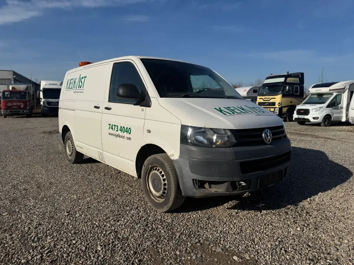 Gebraucht VW T5 102 PS (75 kW) 2011 Weiß Van