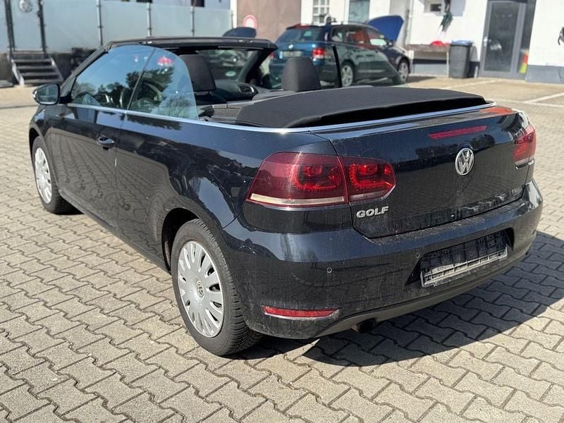 Gebraucht VW Golf Cabriolet Basis 105 PS (77 kW) 2012 Schwarz Cabrio