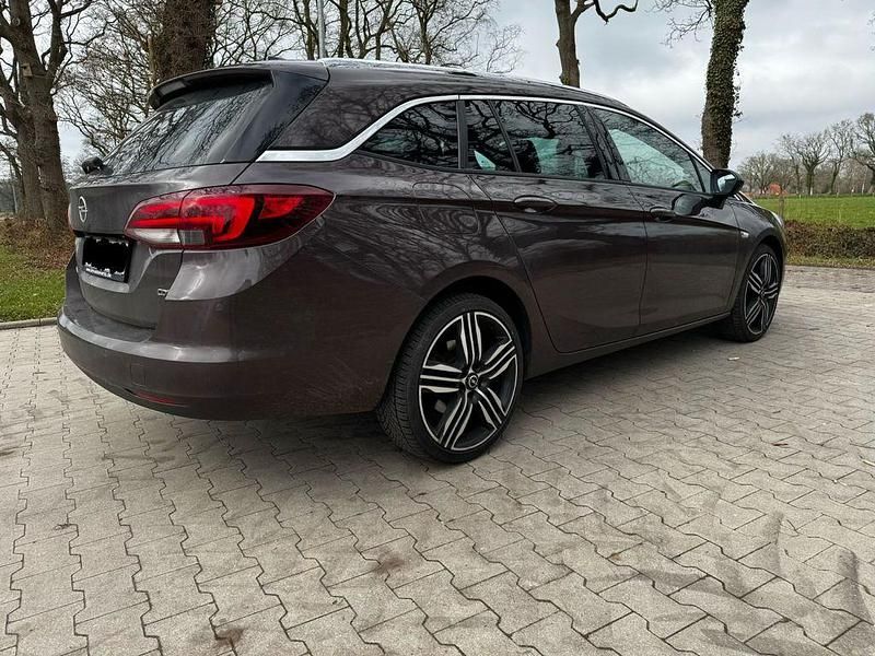 Gebraucht Opel Astra Dynamic 136 PS (100 kW) 2017 Braun Kombi