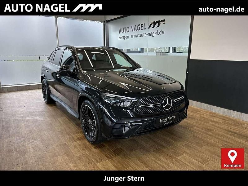 Schwarz Gebraucht 2024 Mercedes GLC300 AMG SUV | 66.649 € (Fairer Preis) - Bild 1/4