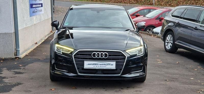 Gebraucht Audi A3 Design 150 PS (110 kW) 2019 Schwarz Limousine