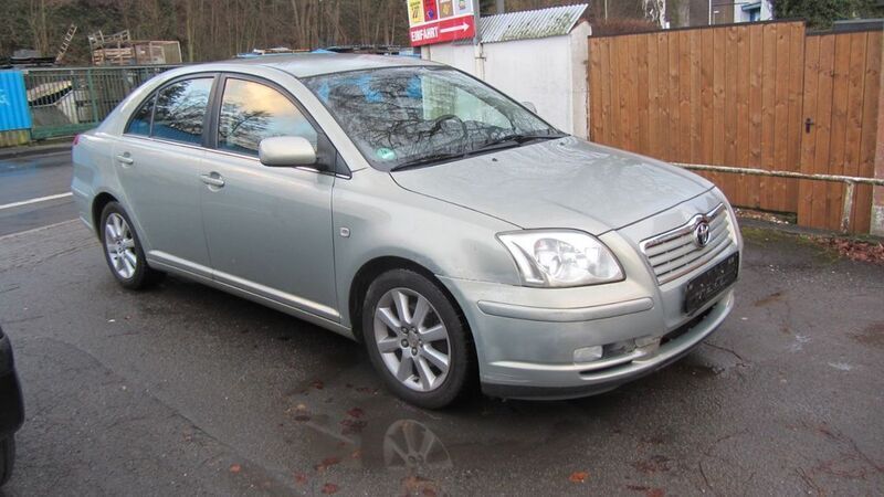 Gebraucht 2003 Toyota Avensis Sol Limousine | 3.200 € (Guter Preis) - Bild 1/4