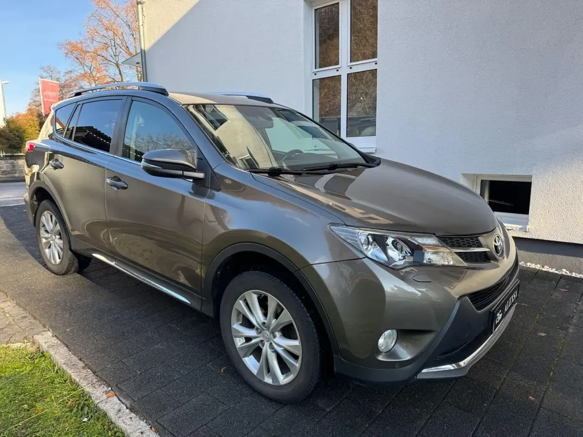 Gebraucht Toyota RAV4 150 PS (110 kW) 2014 Grau SUV