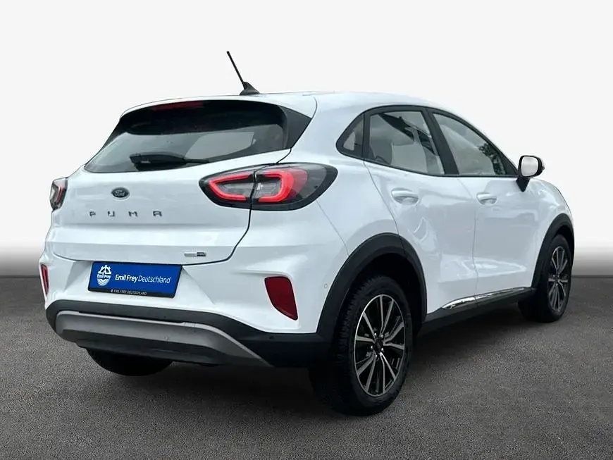 Gebraucht Ford Puma Titanium 125 PS (91 kW) 2023 Frozen white SUV