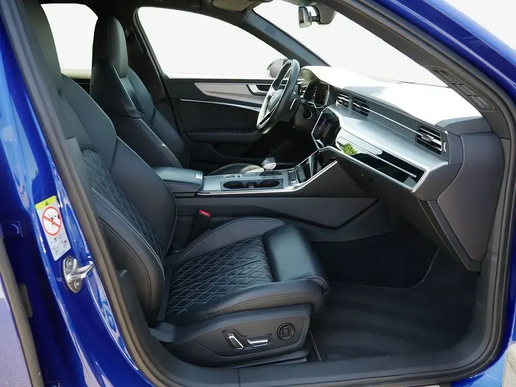 Gebraucht Audi A6 Advanced 367 PS (269 kW) 2022 Ultrablaumetallic Limousine