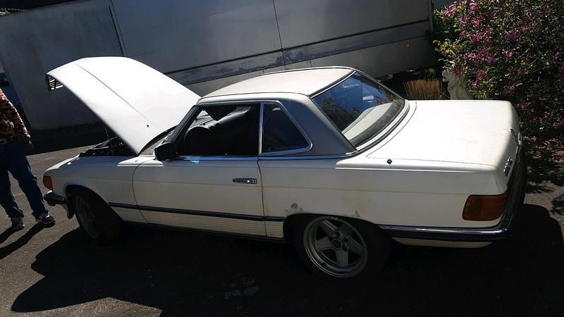 Second-hand Mercedes SL350 1971 Alb Cabrio