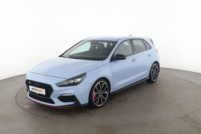 Blau Gebraucht 2019 Hyundai i30 N Performance Limousine | 23.220 € (Fairer Preis) - Bild 1/3