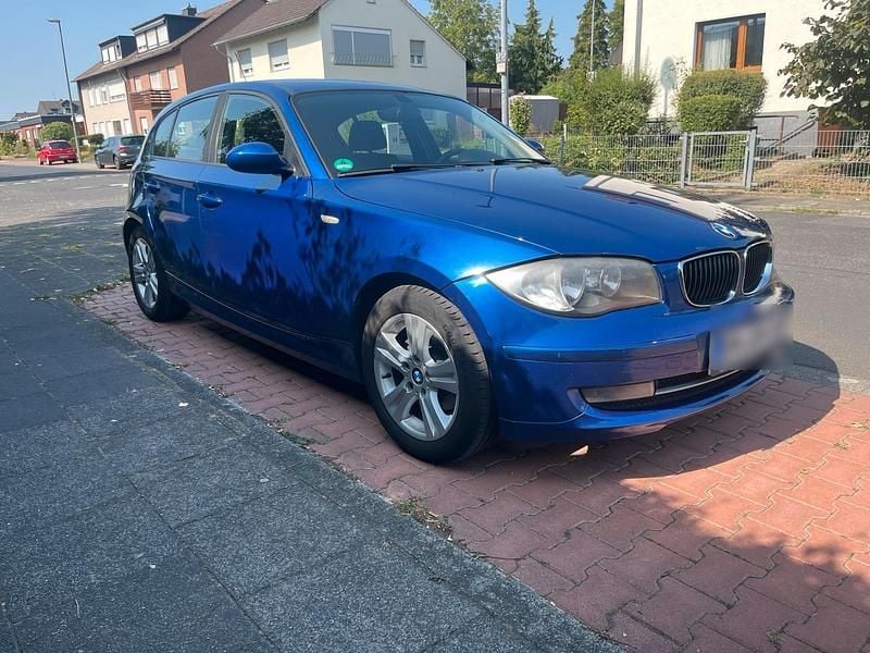 Blau Gebraucht 2007 BMW 118 Kleinwagen | 2.700 € (Guter Preis) - Bild 1/4
