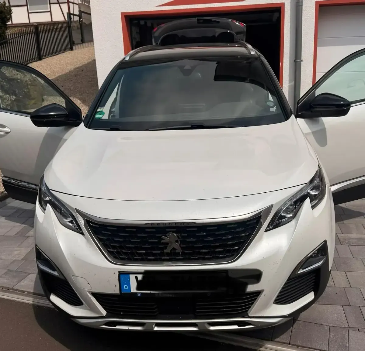 Gebraucht Peugeot 5008 Allure 150 PS (110 kW) 2017 Weiß SUV