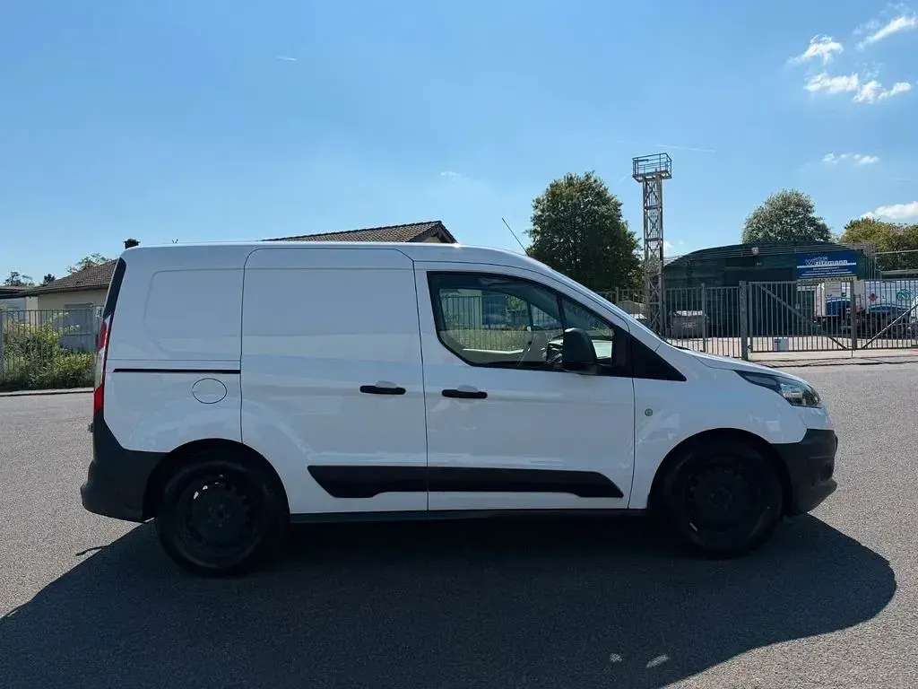 Używany Ford Transit Connect 75 KM (55 kW) 2016 Biały Minivan