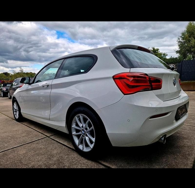 Gebraucht BMW 116 Sport Line 110 PS (80 kW) 2019 Weiß Kleinwagen