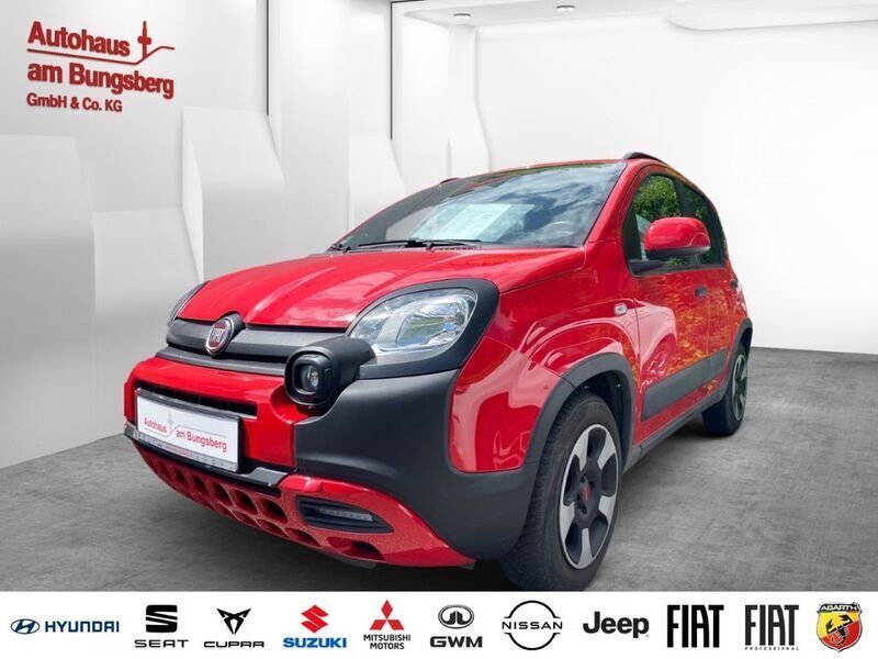 Rot Gebraucht 2022 Fiat Panda Cross Cross Kleinwagen | 11.690 € - Bild 1/2