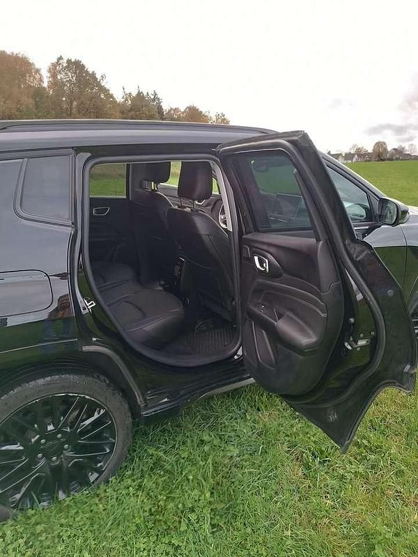 Schwarz Gebraucht 2022 Jeep Compass SUV | 19.500 € (Superpreis) - Bild 1/4