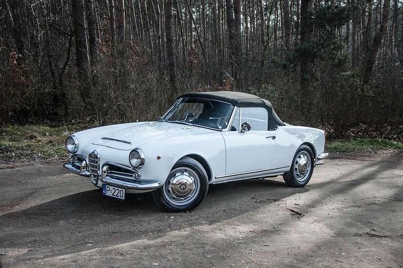 Gebraucht 1962 Alfa Romeo Giulia Spider Cabrio | 74.900 € - Bild 1/4