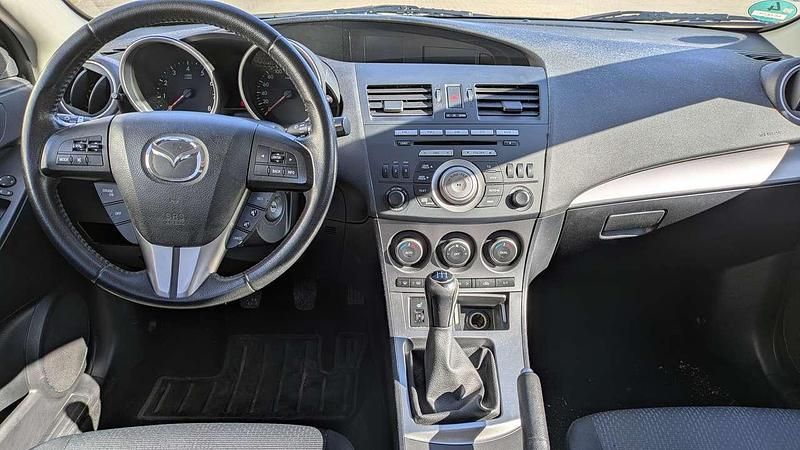 Second-hand Mazda 3 Exclusive 105 CP (77 kW) 2009 Berlinǎ