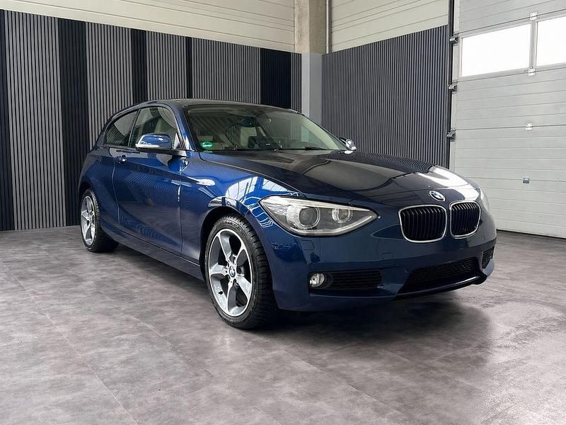 Usata BMW 116 Efficient Dynamics 116 CV (85 kW) 2013 Blu Utilitaria