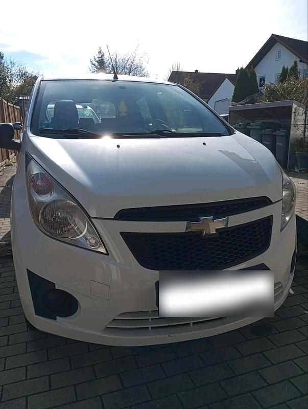 Gebraucht Chevrolet Spark 68 PS (50 kW) 2011 Weiß Kleinwagen