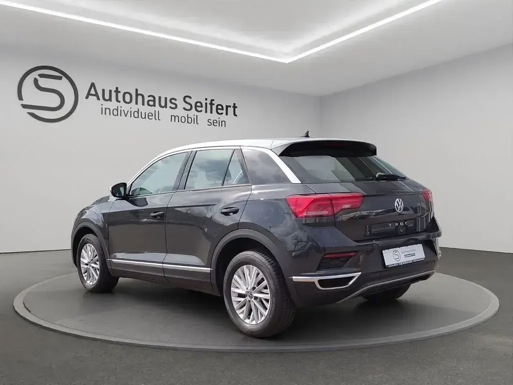 Gebraucht VW T-Roc Style 150 PS (110 kW) 2019 Grau SUV