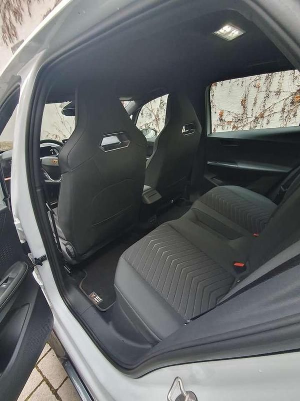 Gebraucht Cupra Born 169 kW (231 PS) 2022 Weiß Kleinwagen