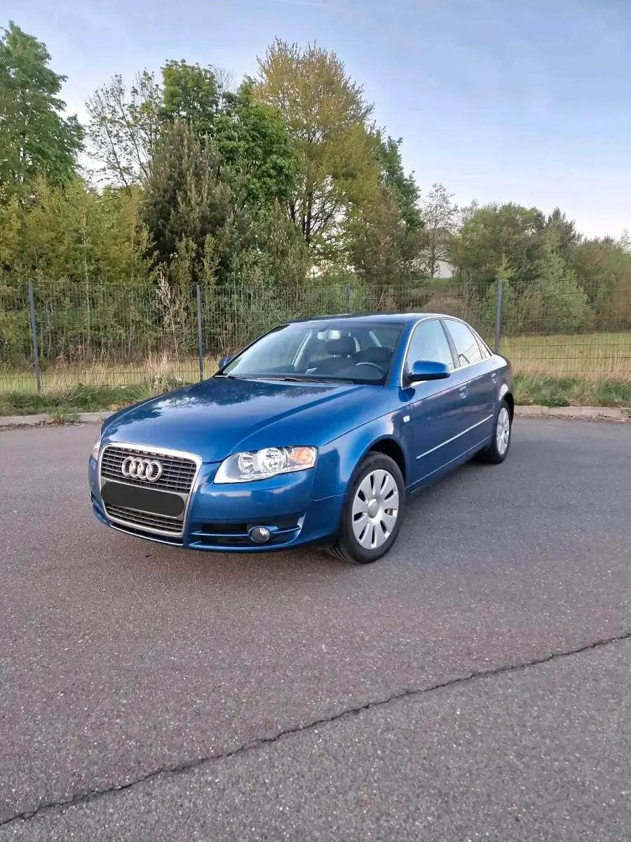 Gebraucht Audi A4 163 PS (119 kW) 2005 Blau Limousine