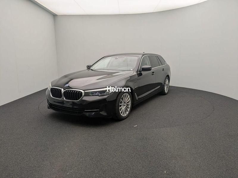 Schwarz Gebraucht 2021 BMW 530e Kombi | 22.107 € (Superpreis) - Bild 1/4