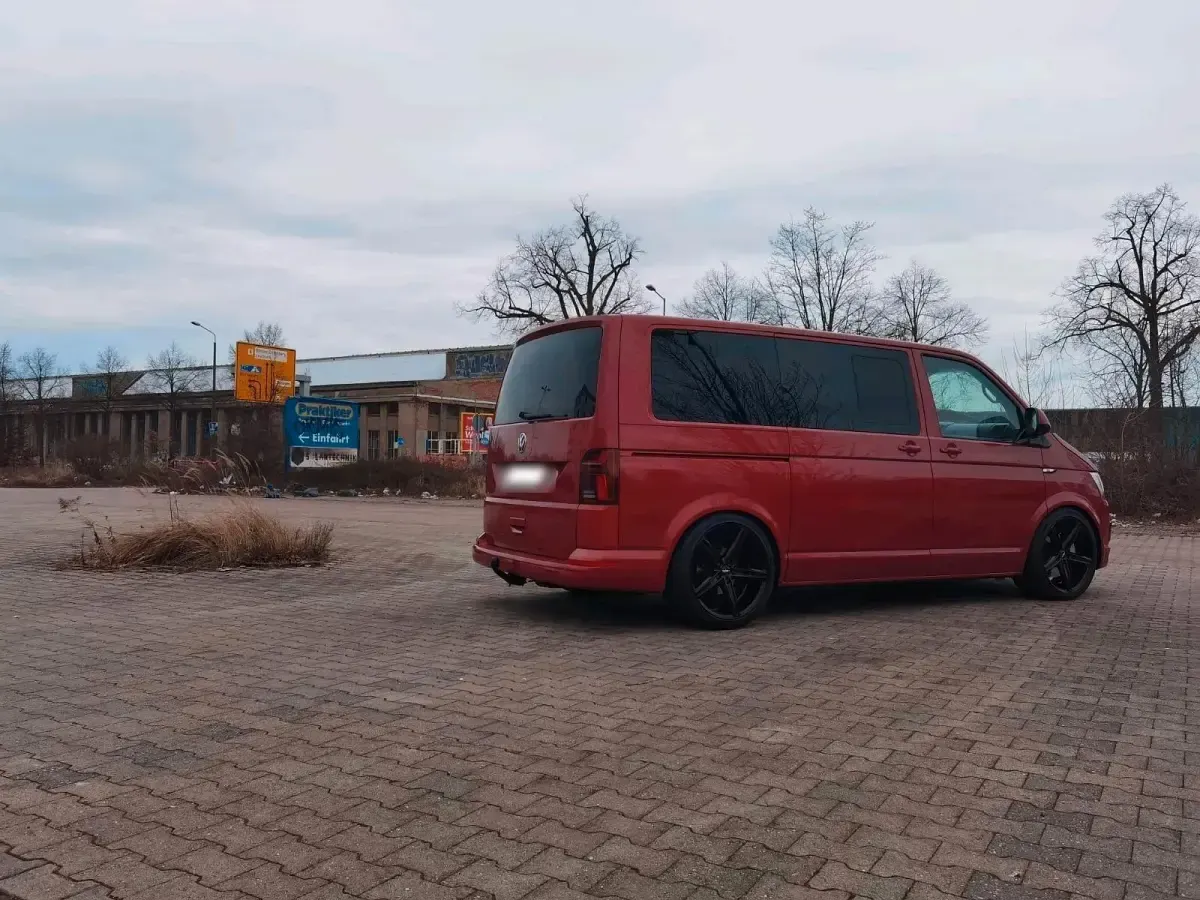 Gebraucht VW Multivan 174 PS (127 kW) 2003 Rot Van / Kleinbus