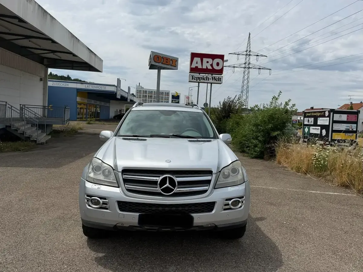 Gebraucht Mercedes GL420 306 PS (225 kW) 2008 Silber SUV