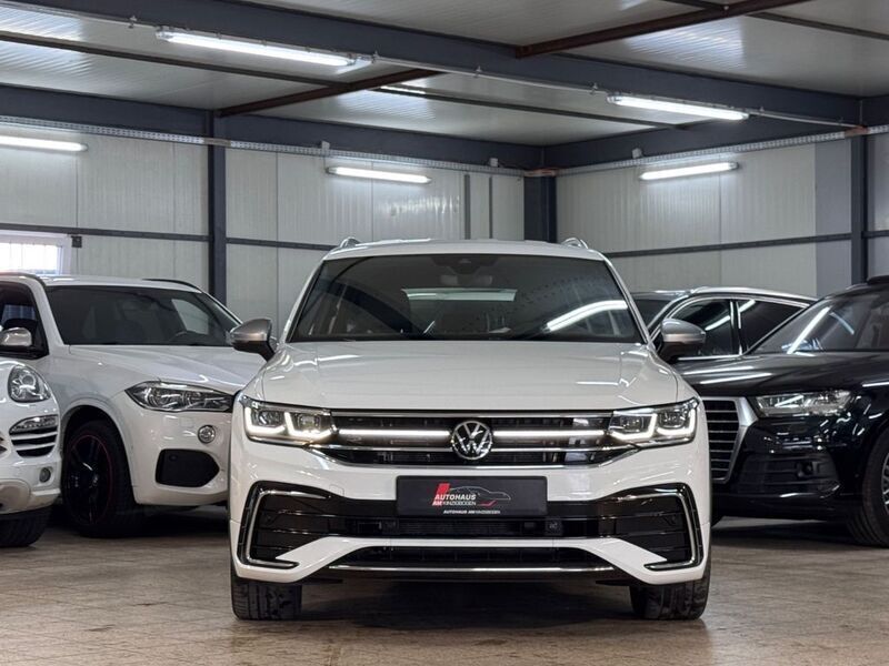 Gebraucht VW Tiguan Allspace R-line 190 PS (139 kW) 2023 Pure white SUV