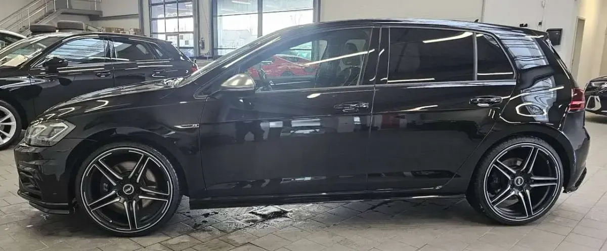 Gebraucht VW Golf VII R 400 PS (294 kW) 2017 Schwarz Limousine