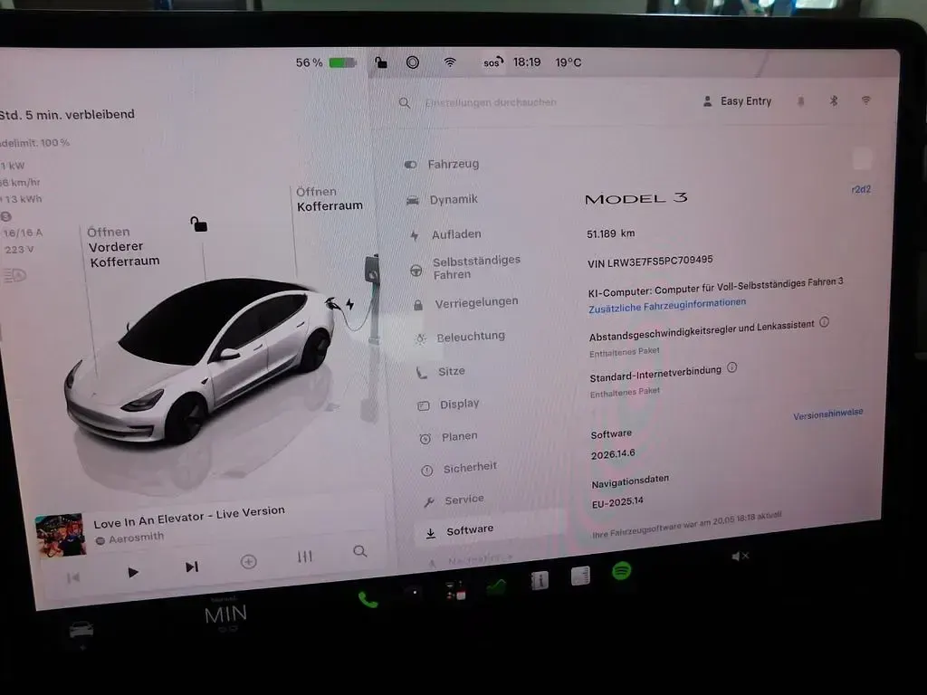 Używany Tesla Model 3 RWD 208 kW (283 KM) 2022 Biały Sedan/Limuzyna