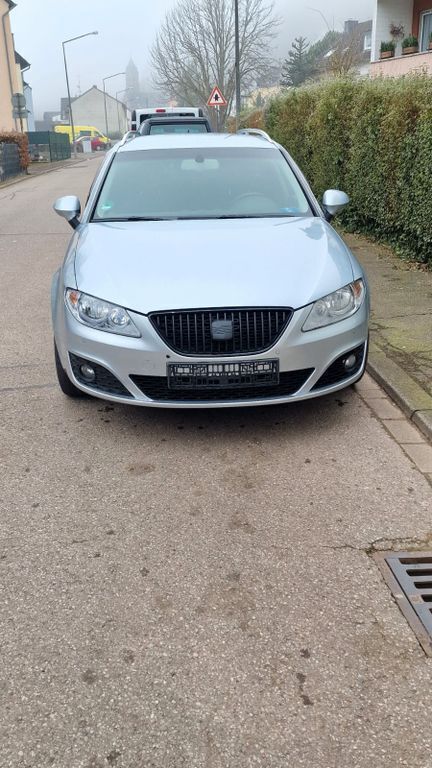 Silber Gebraucht 2010 Seat Exeo Sport Kombi | 6.800 € (Teuer) - Bild 1/4