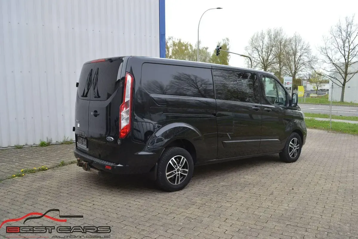 Gebraucht Ford Transit Custom Trend 170 PS (125 kW) 2020 Schwarz Van / Kleinbus