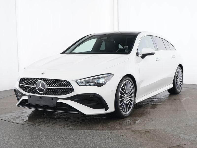 Gebraucht Mercedes CLA220 AMG 190 PS (139 kW) 2024 Weiß Limousine