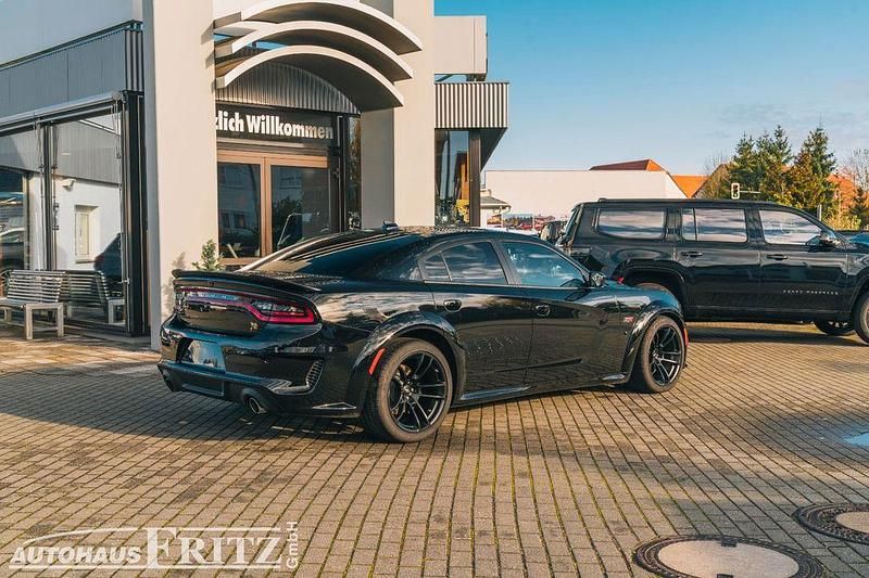 Gebraucht Dodge Charger 492 PS (361 kW) 2024 Pitch black (metallic) Limousine