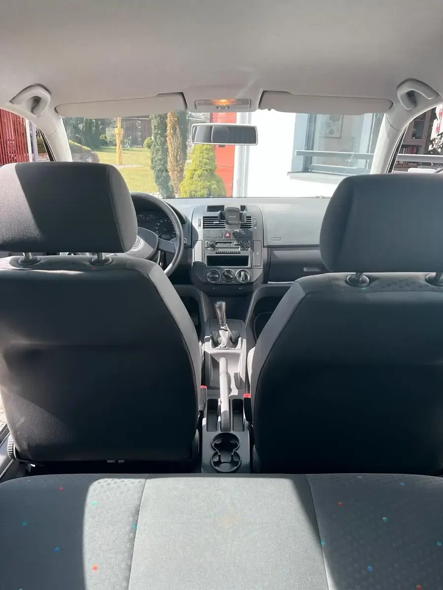Gebraucht VW Polo 64 PS (47 kW) 2003 Schwarz Kleinwagen