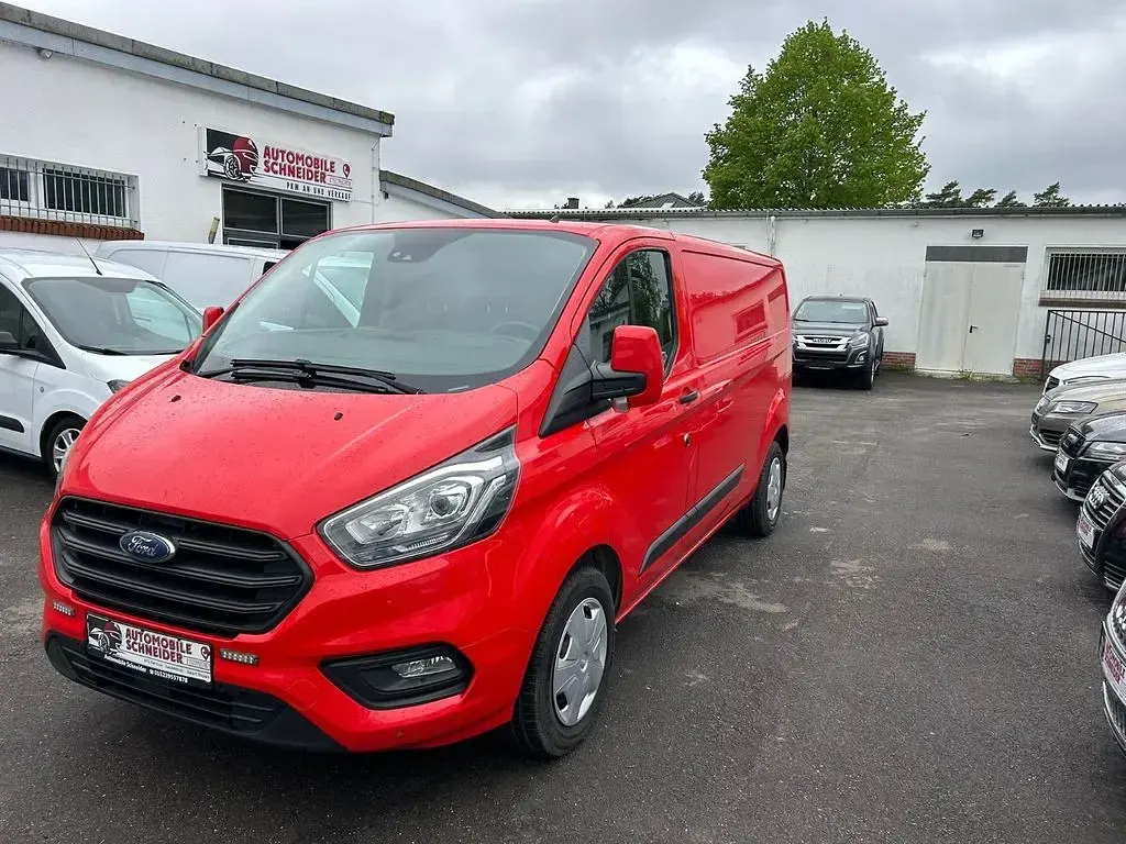 Gebraucht Ford Transit Custom Trend 131 PS (96 kW) 2019 Rot Van / Kleinbus