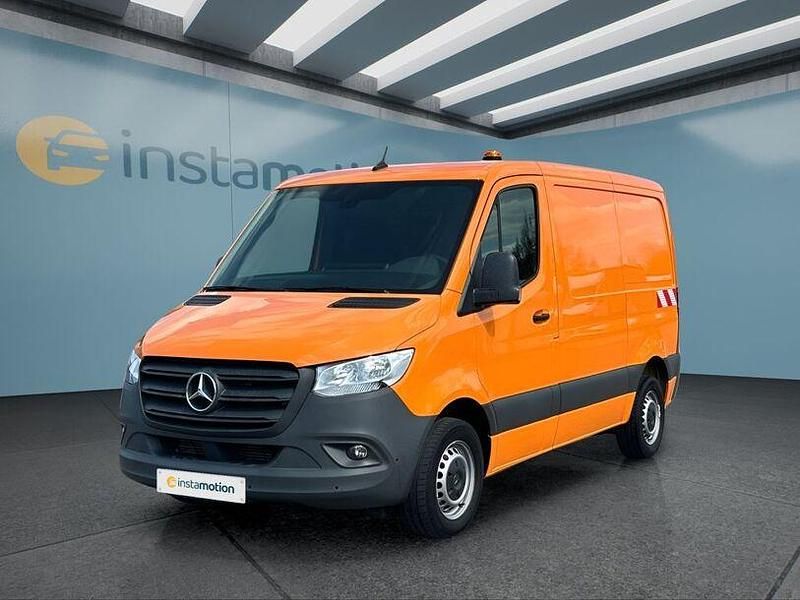 Gebraucht Mercedes Sprinter 143 PS (105 kW) 2020 Orange Van