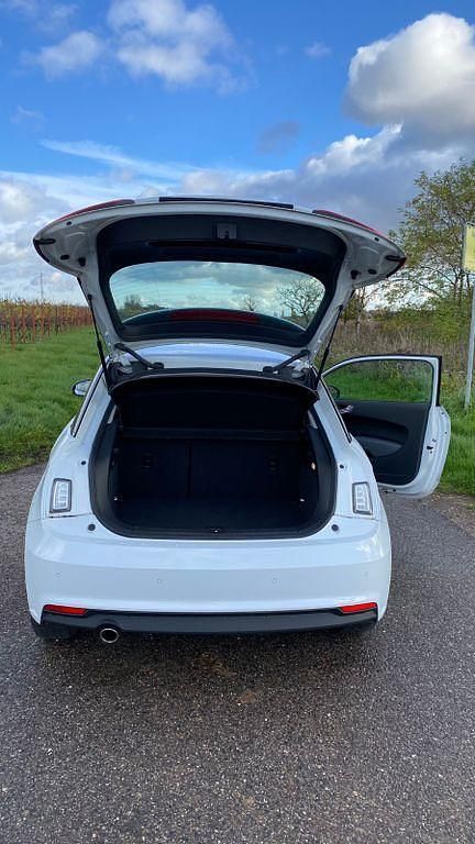 Gebraucht Audi A1 116 PS (85 kW) 2017 Weiß Kleinwagen