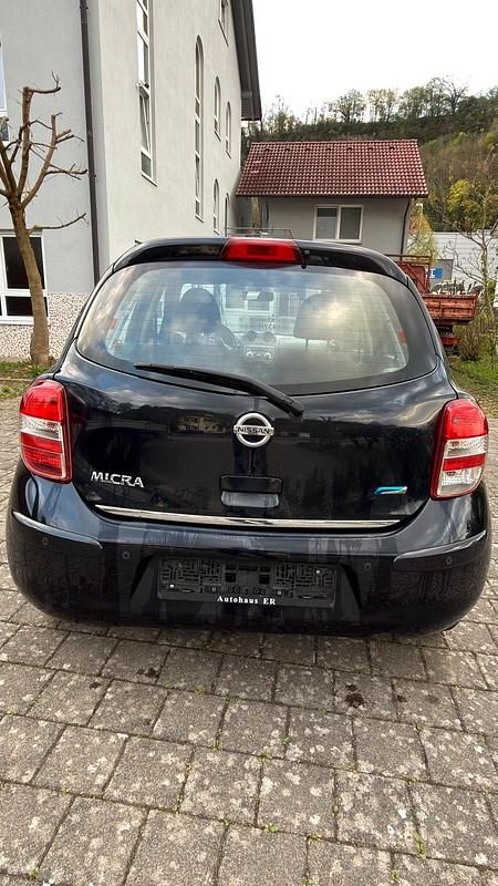 Gebraucht Nissan Micra 80 PS (58 kW) 2012 Schwarz Kleinwagen