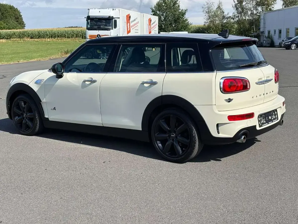Gebraucht Mini Cooper S 192 PS (141 kW) 2017 Pepper (old english) white Kleinwagen