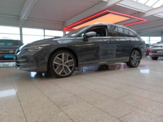 Gebraucht VW Golf VIII Style 150 PS (110 kW) 2022 Othercolor Kombi