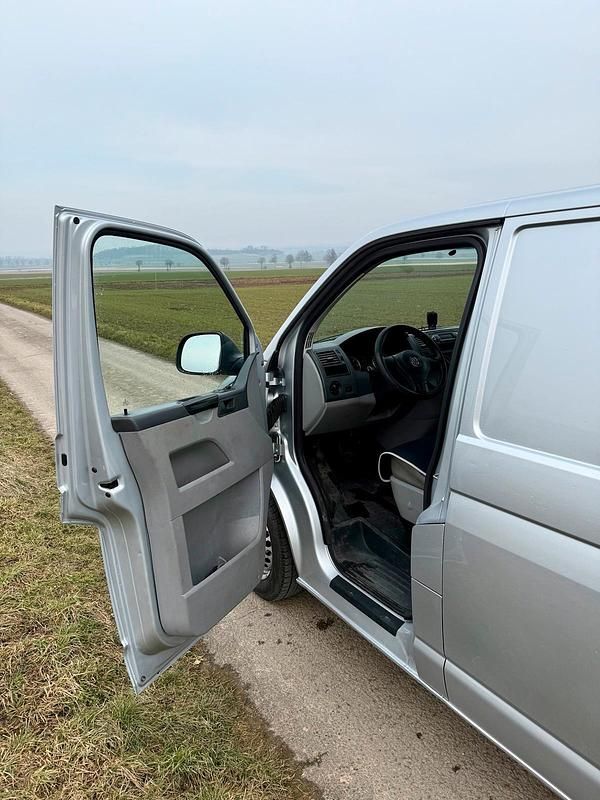 Usata VW Transporter 140 CV (102 kW) 2012 Argento Furgone