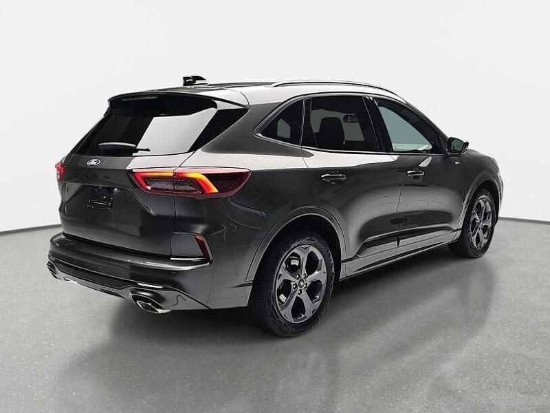 Gebraucht Ford Kuga ST-Line 186 PS (136 kW) 2025 Grau SUV