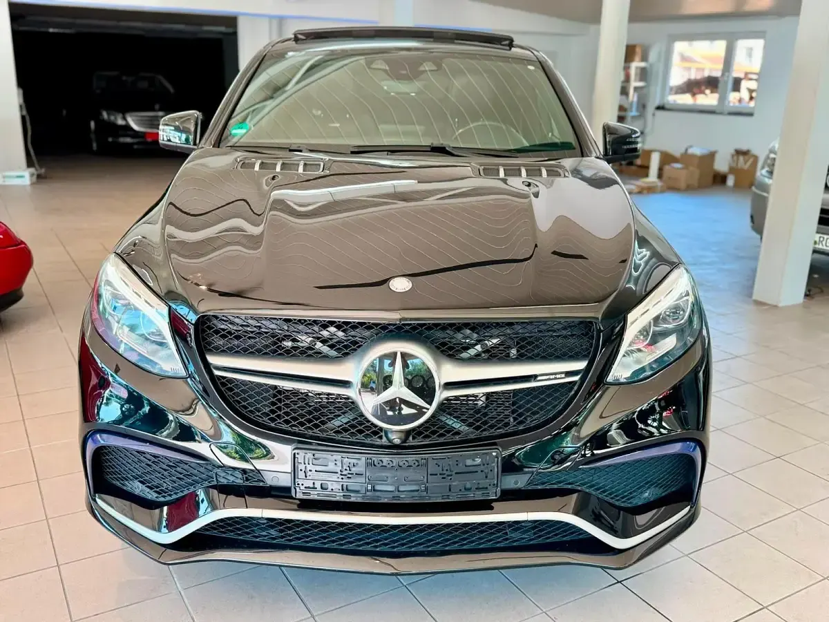 Gebraucht Mercedes GLE63 AMG AMG 557 PS (409 kW) 2016 Schwarz SUV